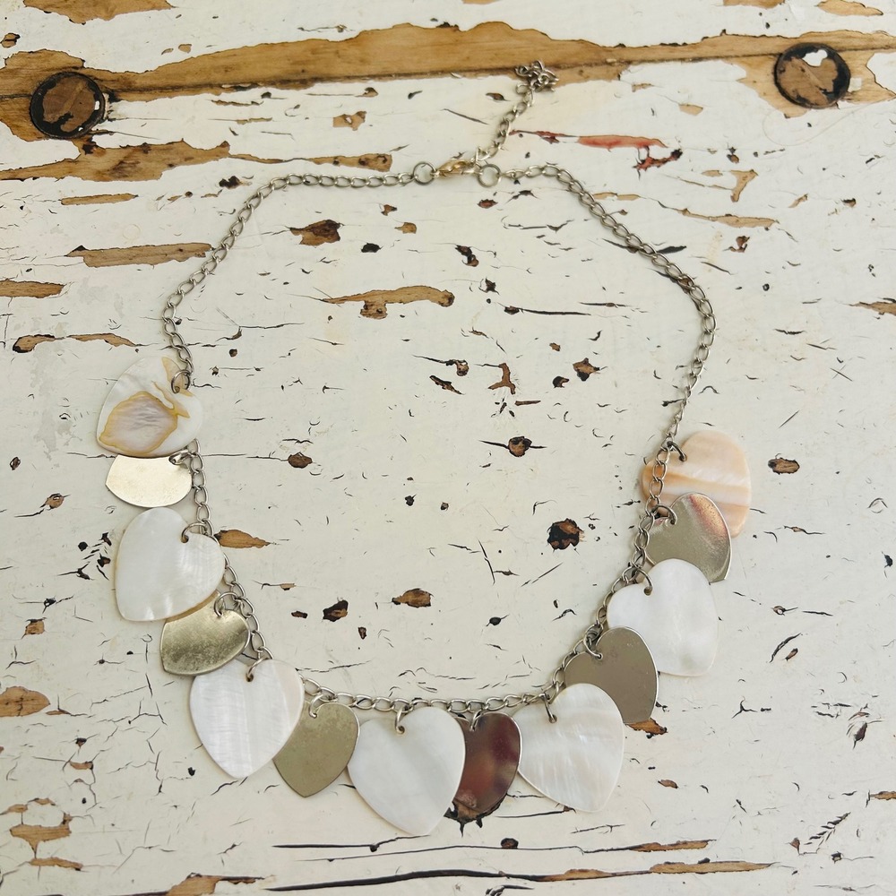 Silver Tone Mother of Pearl Shell Heart Charm Link Necklace Adjustable 19.5in